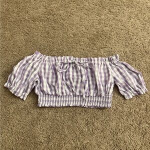 Gingham Off-Shoulder Shirt Women size Medium Purple Crop Top Short Sleeve Tee